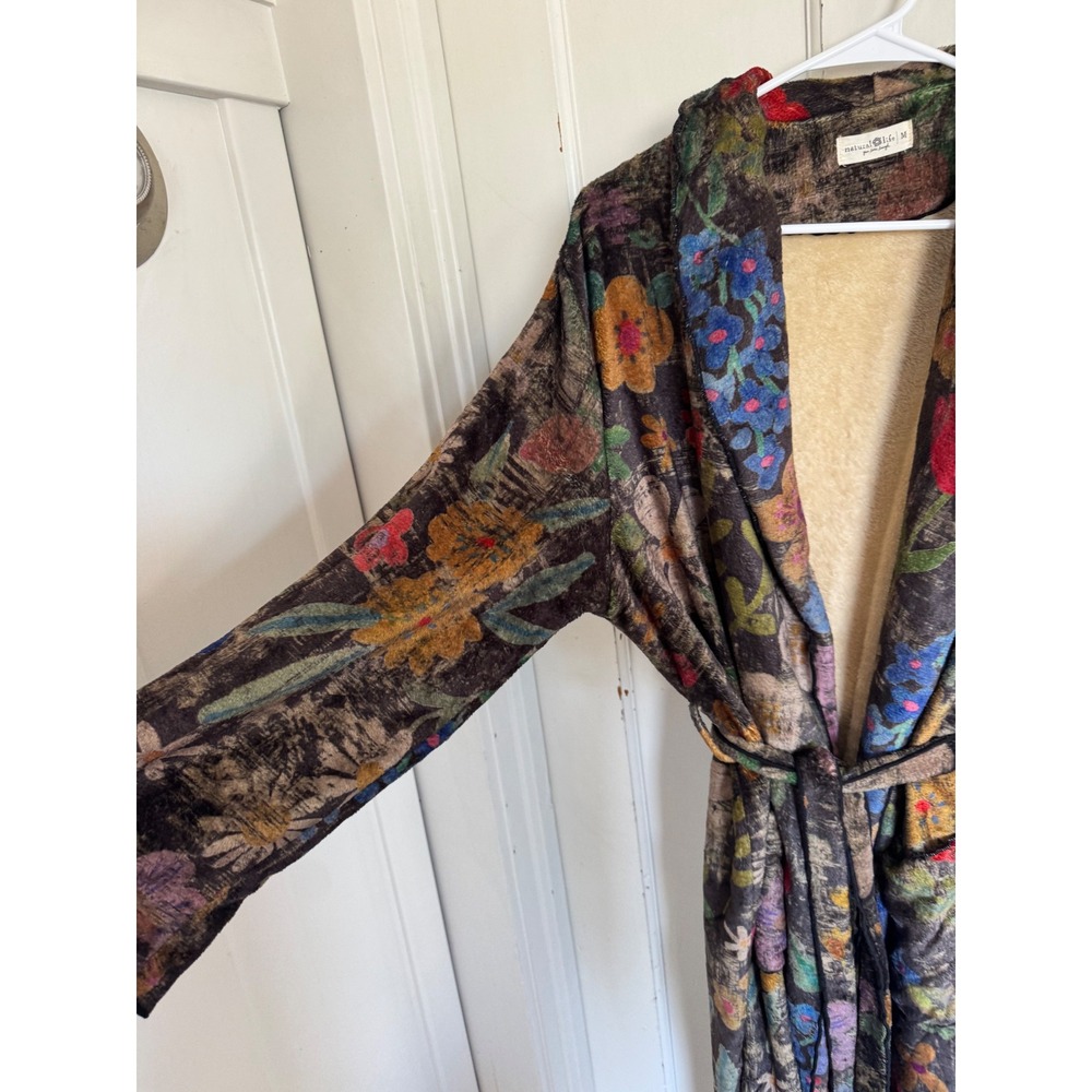 Natural Life Floral fleece robe size medium - Picture 2 of 8